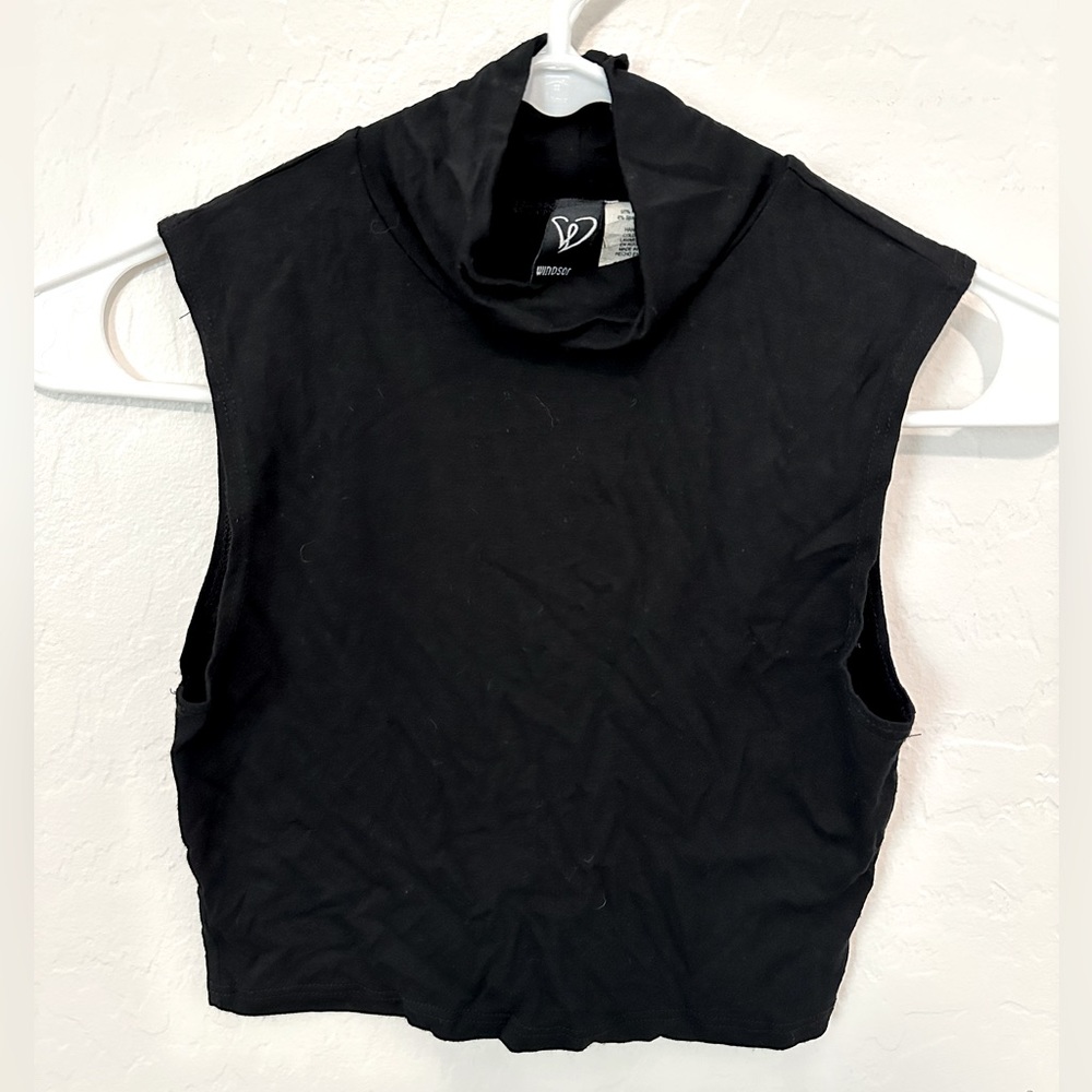 Fitted Turtle Neck Crop Tank Top